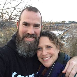 Meet your Posher, Loni